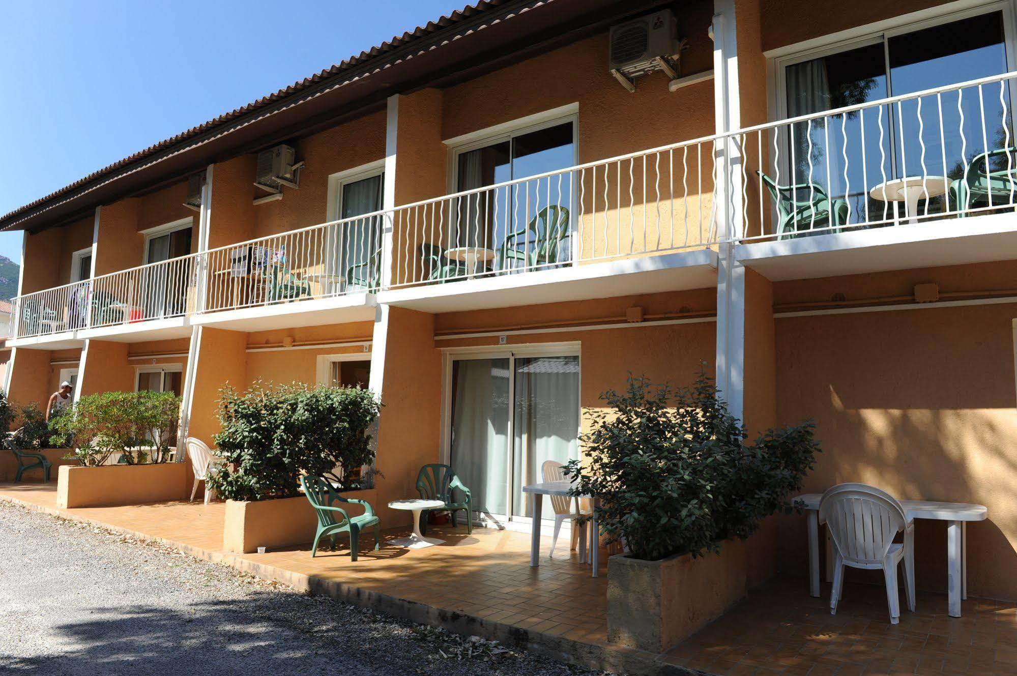 Résidence Les Castors Calvi  Exterior foto